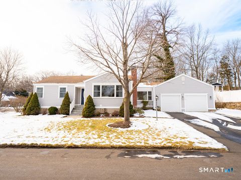 Photo of 15 Ridgebrook Drive, Bridgeport, CT 06606 (MLS # 24151205)