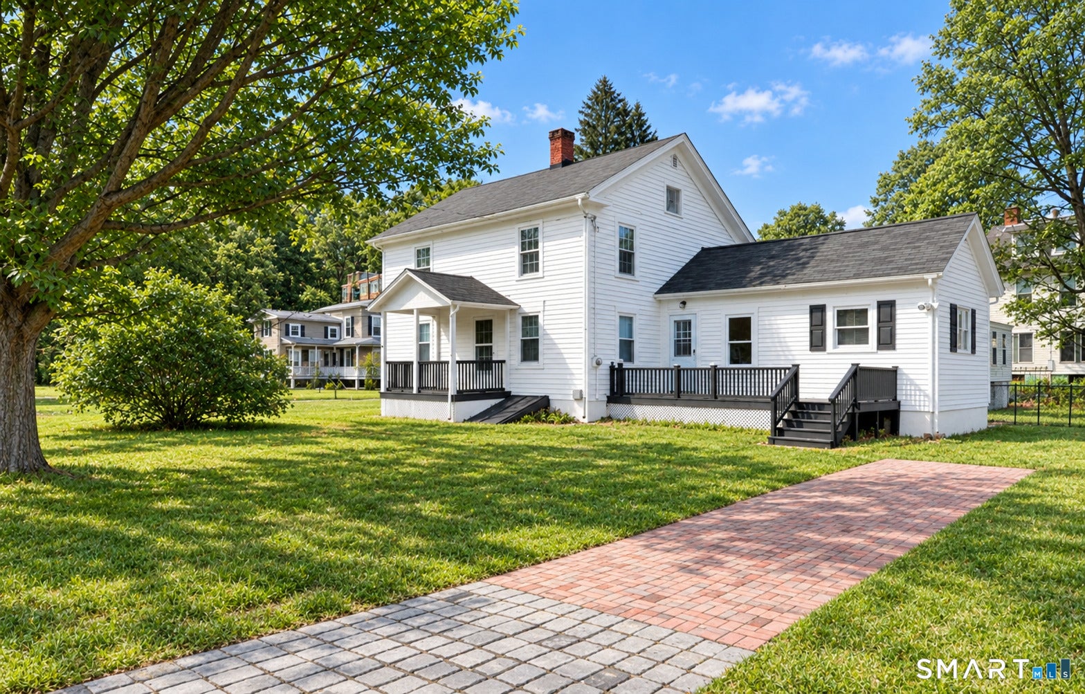 118 Meadow Street