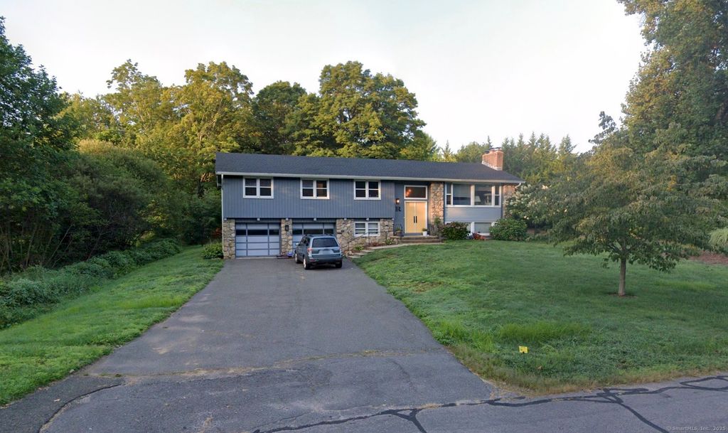 Photo of 119 Wadhams Road, Bloomfield, CT 06002 (MLS # 24133391)