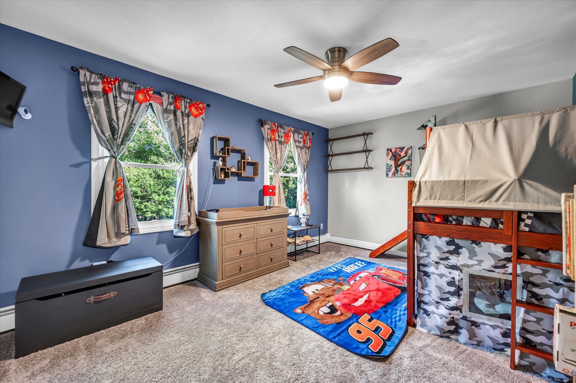 Bristol, Connecticut 06010, United States, 6 Bedrooms Bedrooms, ,4 BathroomsBathrooms,Residential,Active,191069