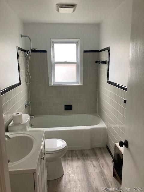 Tiny photo for 925 Wayne Street #1, Bridgeport, CT 06606 (MLS # 24151271)