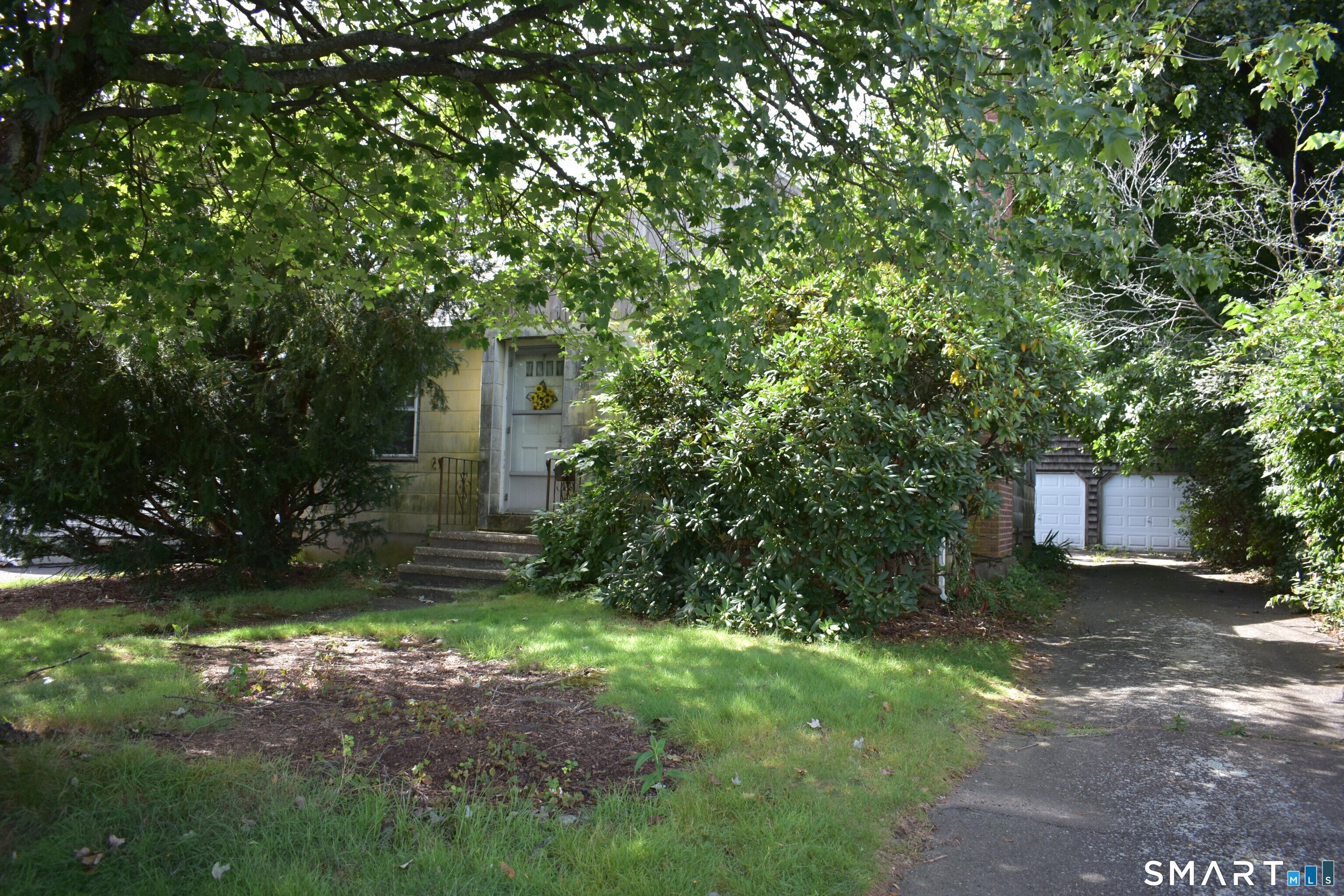 95 Raymond Street