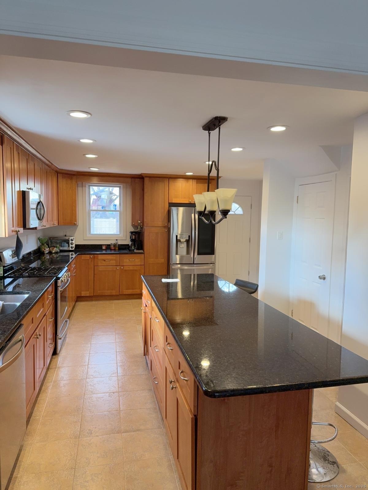 91 Parkway Drive, Stratford, Connecticut image 7