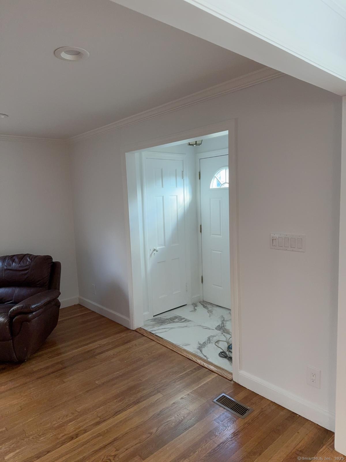 91 Parkway Drive, Stratford, Connecticut image 2