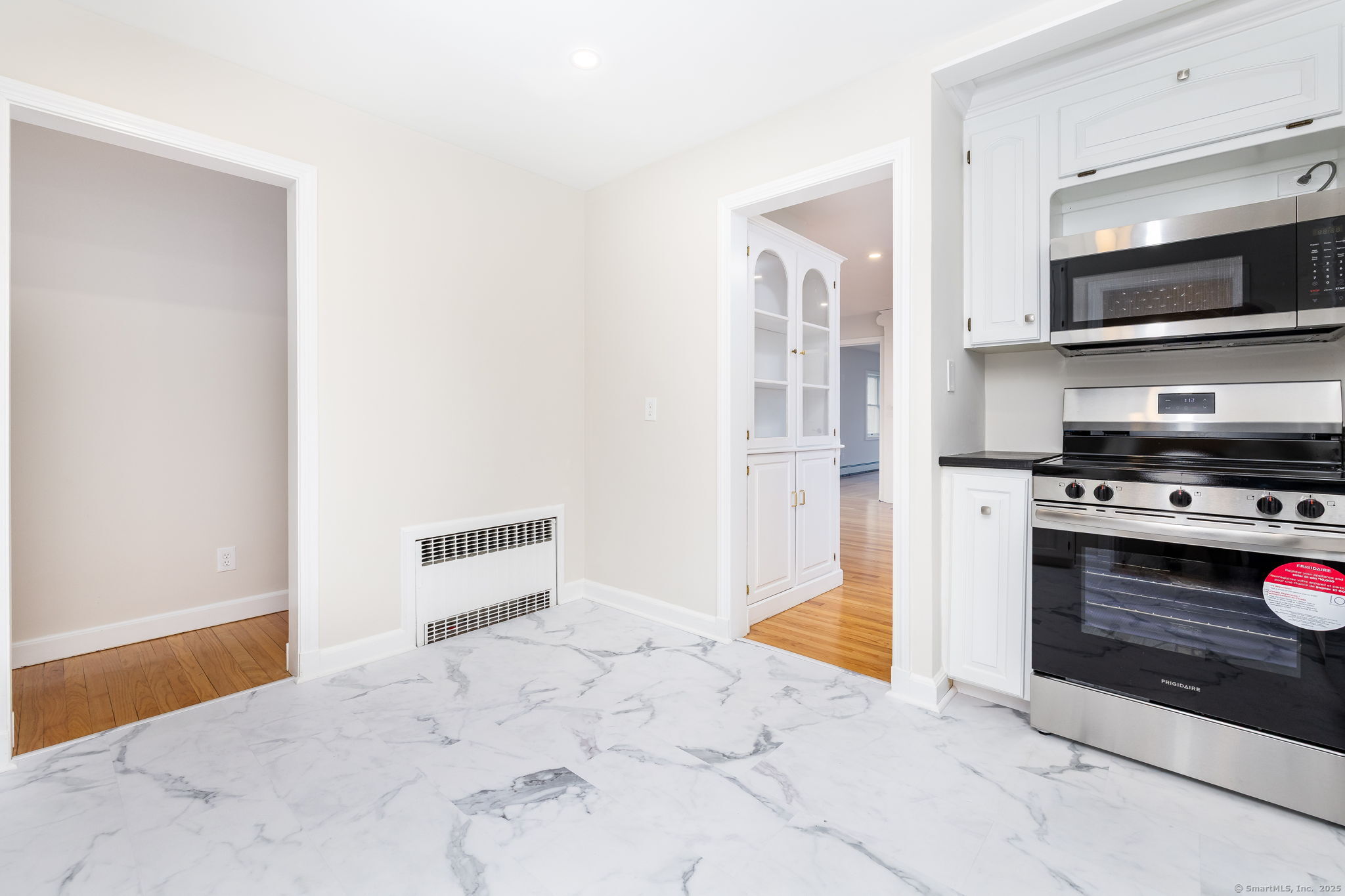 339 Plant Street, Groton, Connecticut image 16