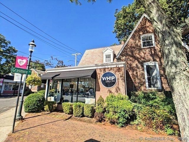 58 Post Road