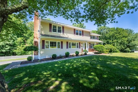 Photo of 152 Holmes Road, Ridgefield, CT 06877 (MLS # 24185689)