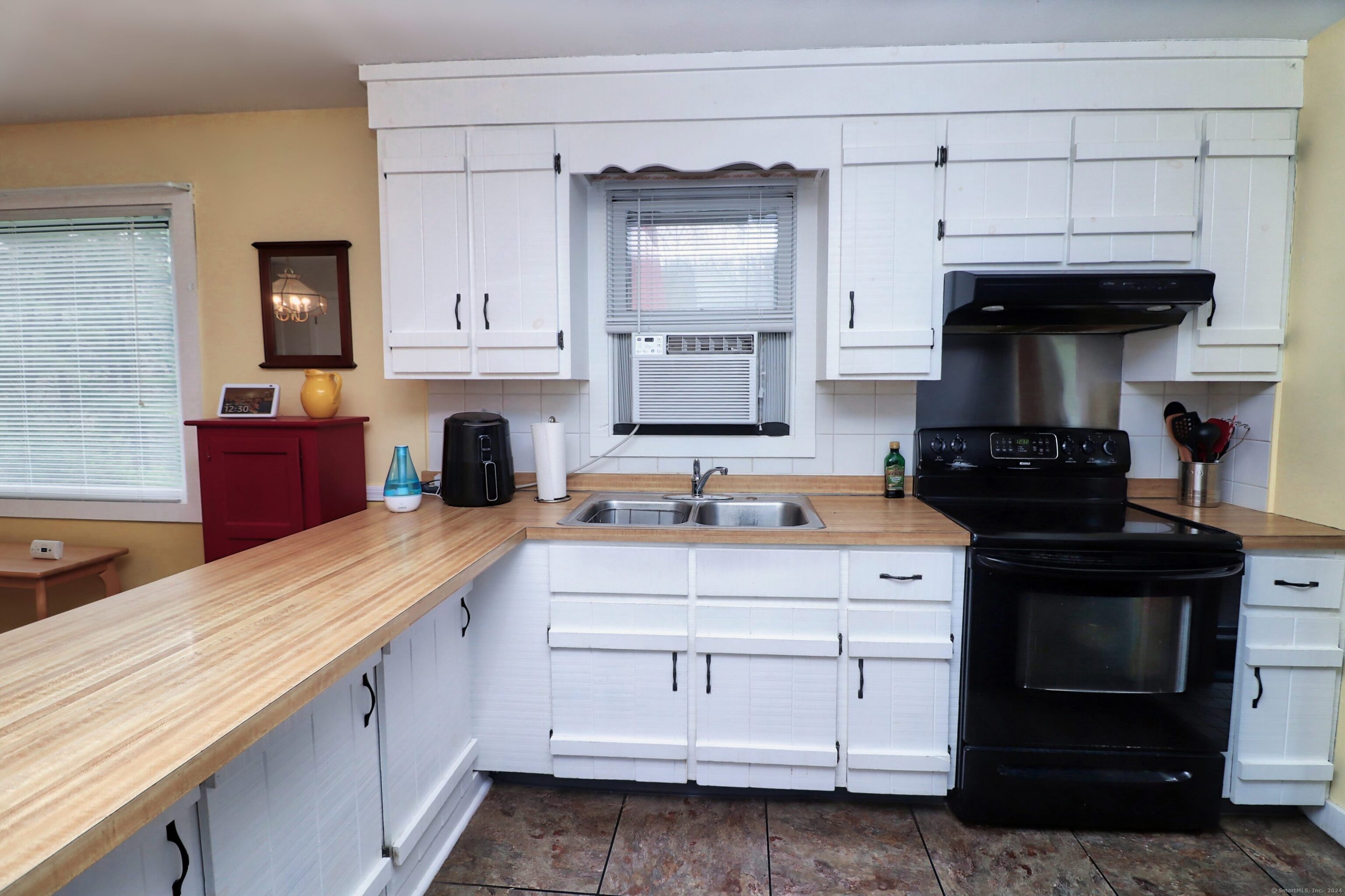 939 Hickory Hill Road, Thomaston, Connecticut image 17