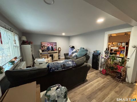 Tiny photo for 8 Jetland Place, Bridgeport, CT 06605 (MLS # 24156213)