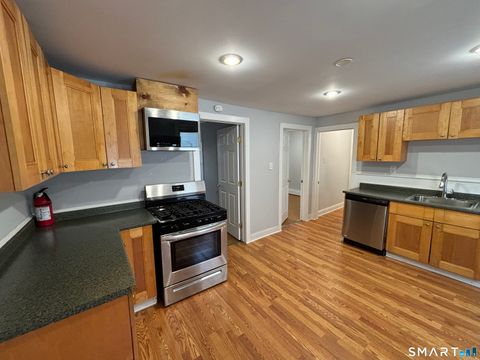 Tiny photo for 8 Jetland Place, Bridgeport, CT 06605 (MLS # 24156213)