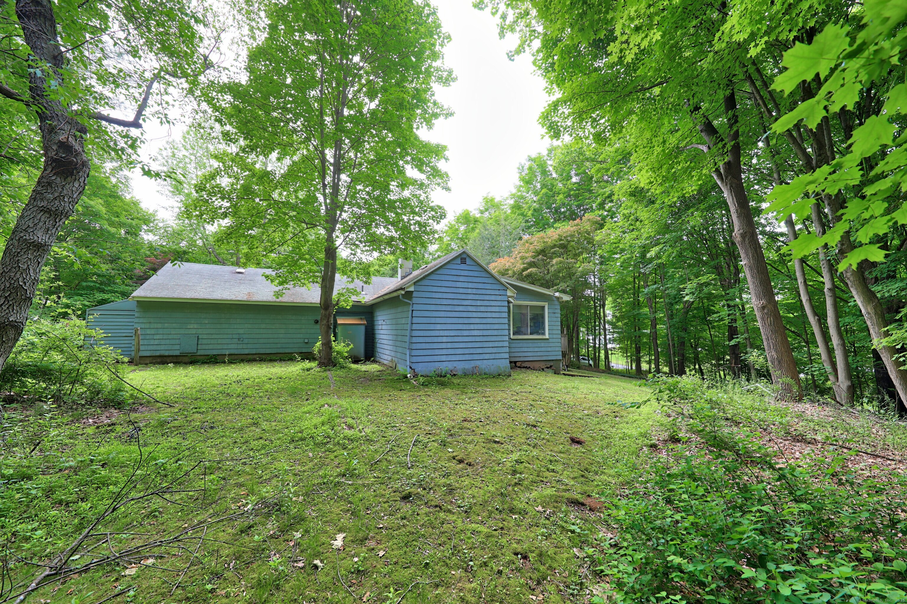 316 Jinny Hill Road, Cheshire, Connecticut image 8