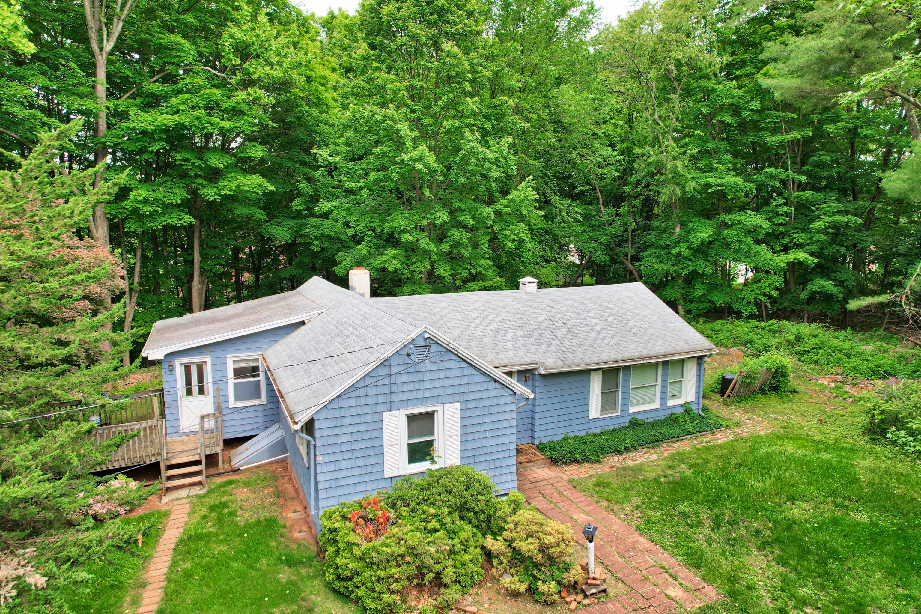 316 Jinny Hill Road, Cheshire, Connecticut image 1