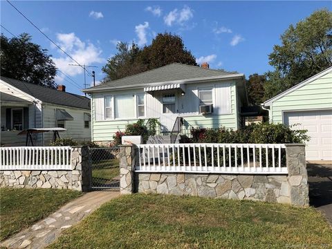 Tiny photo for 186 Marigold Avenue, Bridgeport, CT 06606 (MLS # 24148943)