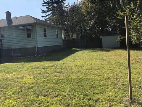 Tiny photo for 186 Marigold Avenue, Bridgeport, CT 06606 (MLS # 24148943)