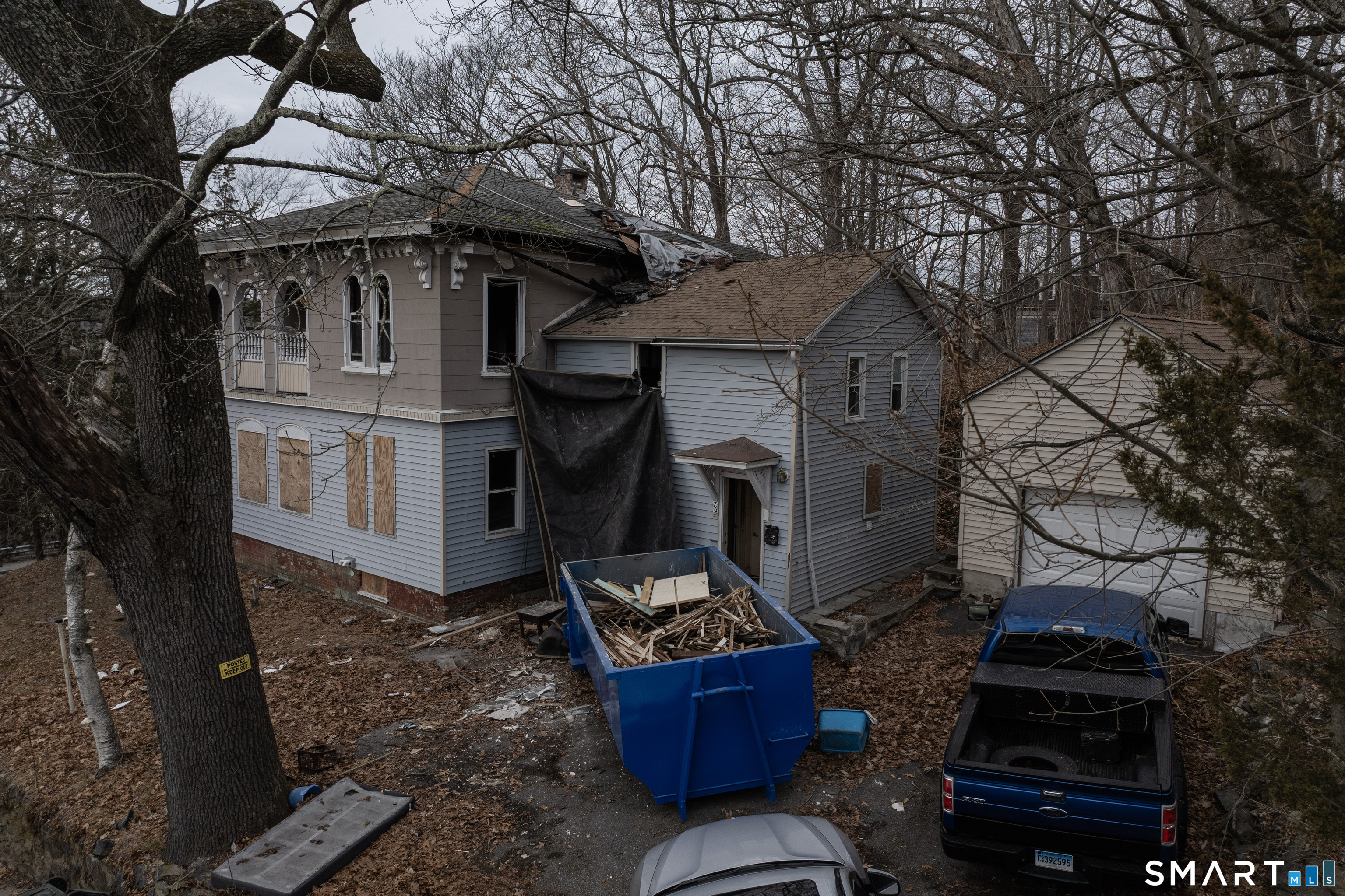 76 Laurel Hill Avenue