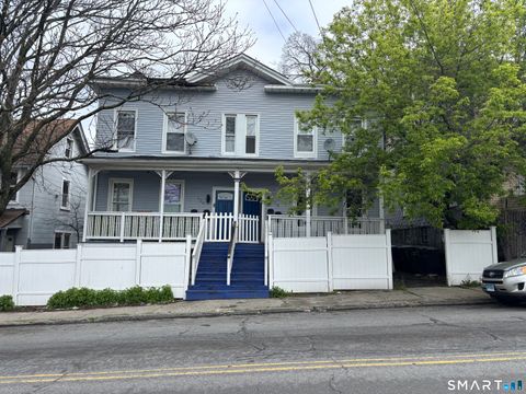 Photo of 118-120 Pequonnock Street, Bridgeport, CT 06604 (MLS # 24170987)