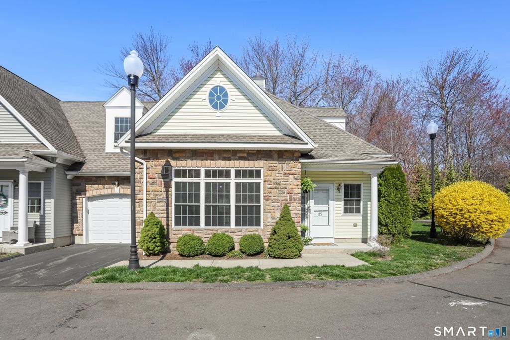 Photo of 32 Lucius Court #32, Milford, CT 06460 (MLS # 24165290)