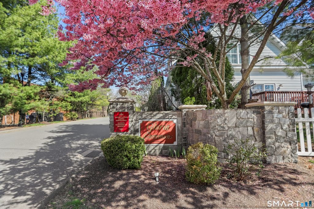 Photo of 32 Lucius Court #32, Milford, CT 06460 (MLS # 24165290)