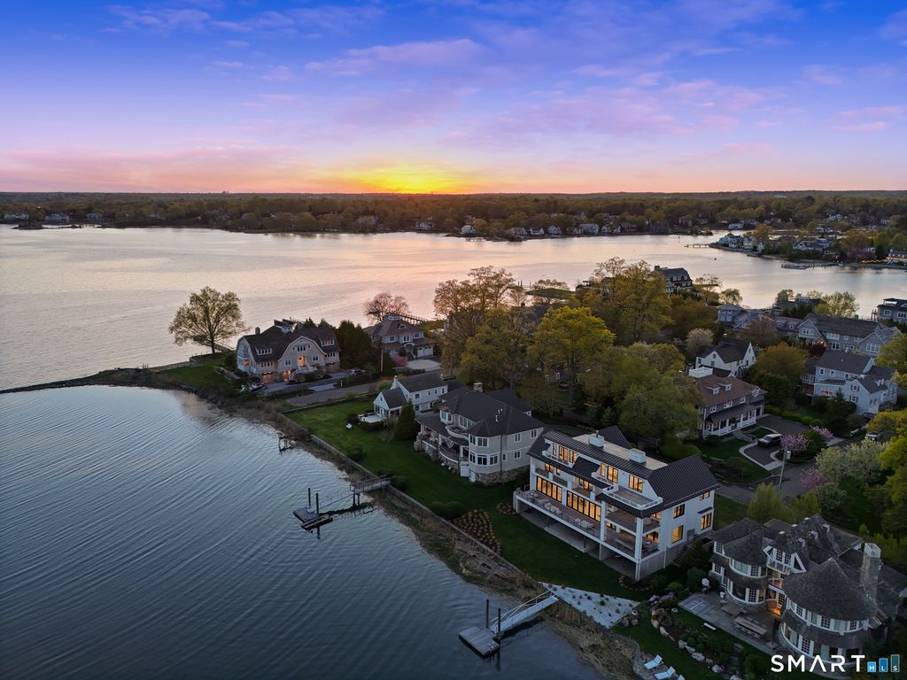 Photo of 4 Little Cove Lane, Greenwich, CT 06870 (MLS # 24172344)