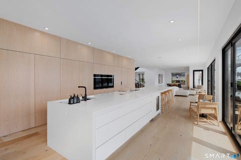 Tiny photo for 4 Little Cove Lane, Greenwich, CT 06870 (MLS # 24172344)