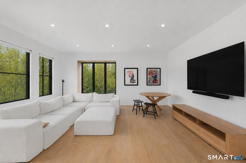 Tiny photo for 4 Little Cove Lane, Greenwich, CT 06870 (MLS # 24172344)