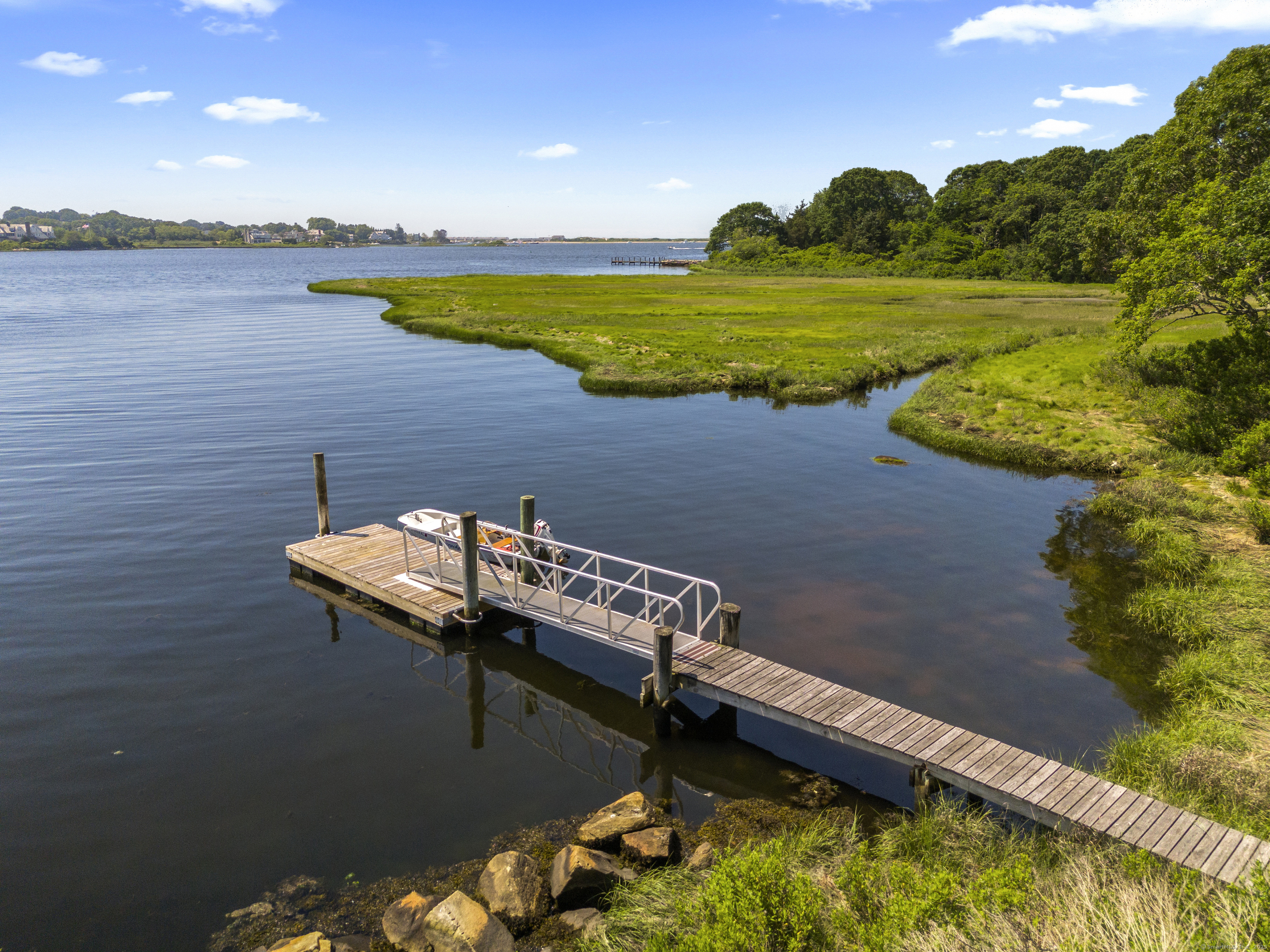 301 Osbrook Point