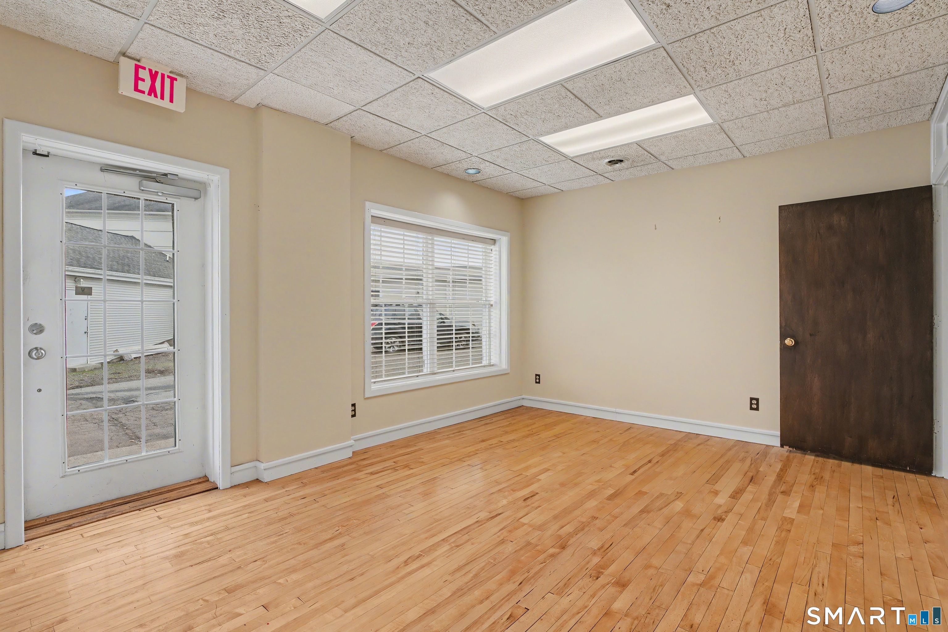 168 Boston Post Road 6