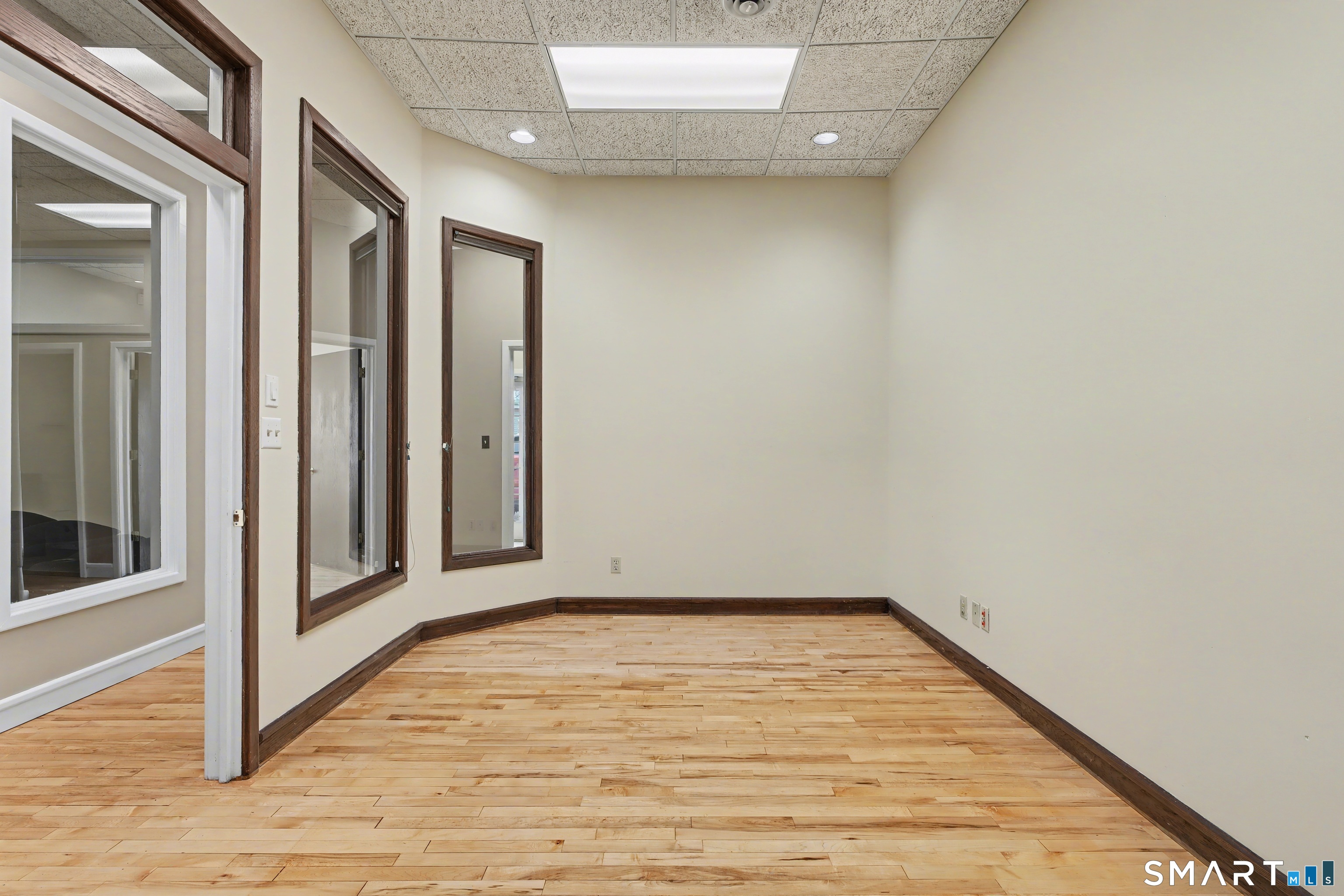 168 Boston Post Road 6