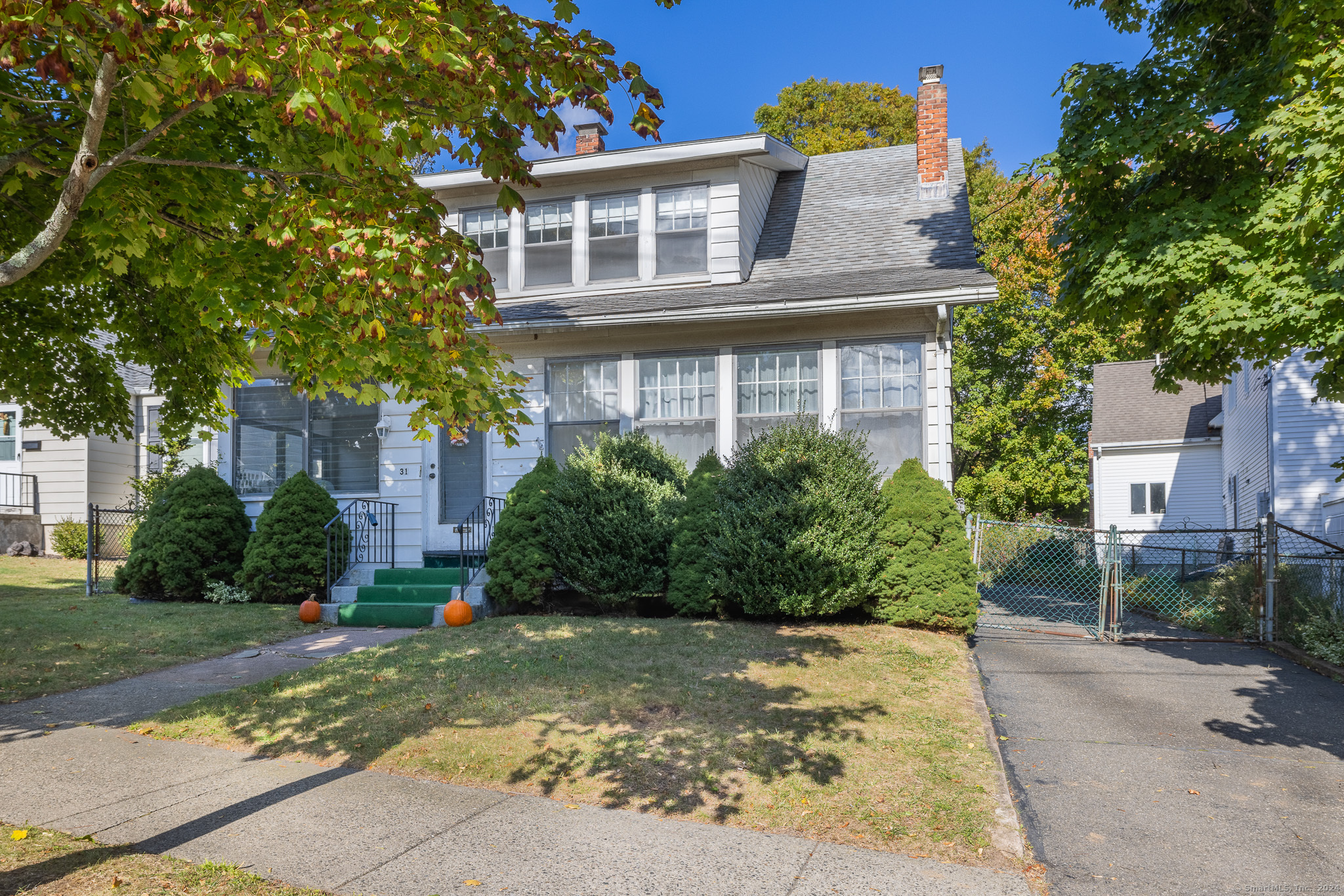 Property for Sale at 31 Seaview Avenue, West Haven, Connecticut - Bedrooms: 3 
Bathrooms: 2 
Rooms: 8  - $450,000