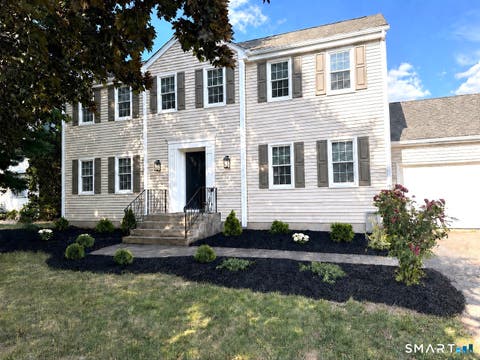 Photo of 24 Harvest Hill, Wethersfield, CT 06109 (MLS # 24185606)