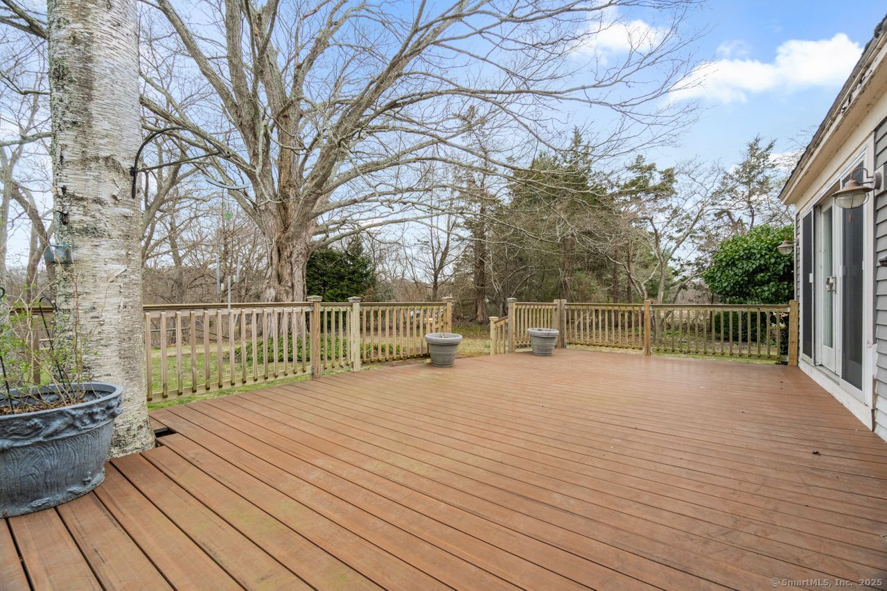 47 River Road, Essex, Connecticut image 32