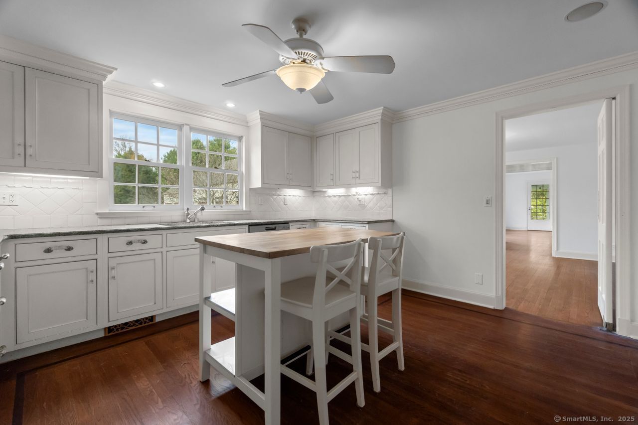 47 River Road, Essex, Connecticut image 19