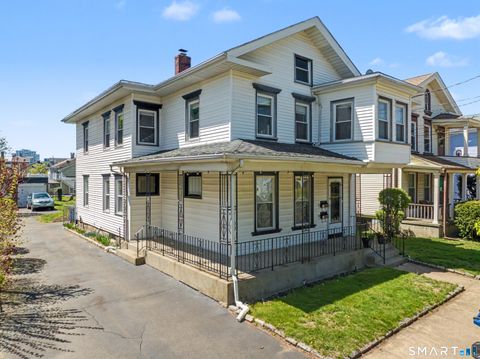 Photo of 286 Humphrey Street, New Haven, CT 06511 (MLS # 24172912)