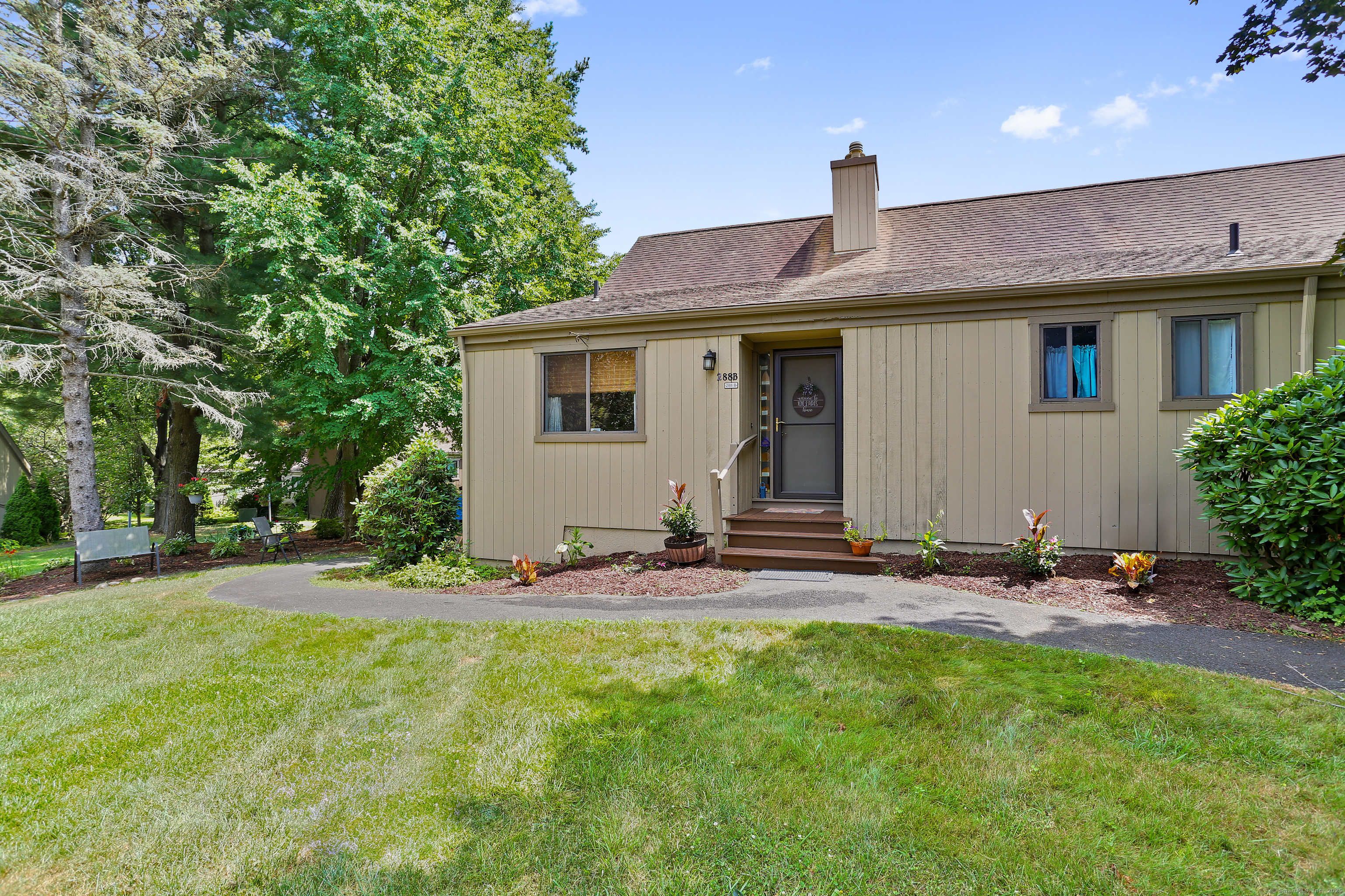 288B Agawam Drive