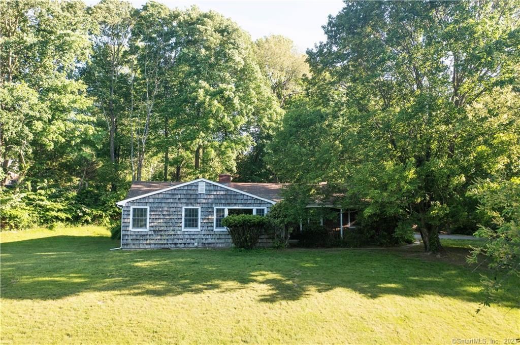 4 Giles Hill Road, Redding, CT 06896, MLS 170571953 Howard Hanna