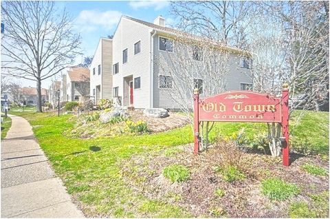 Photo of 46 Lance Circle #46, Bridgeport, CT 06606 (MLS # 24139128)