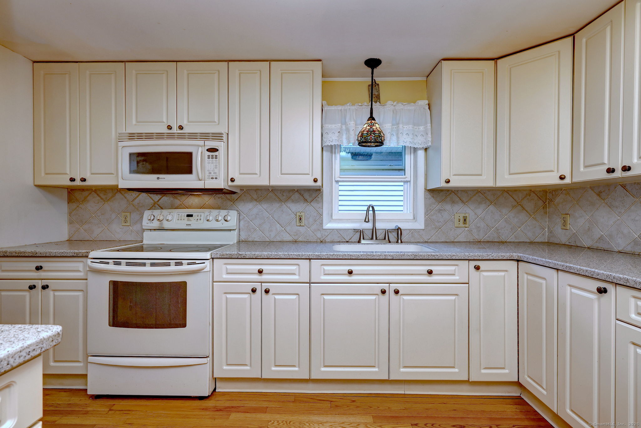 137 Harding Avenue, West Haven, Connecticut image 6
