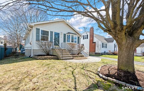 Tiny photo for 20 Pearl Street, Glastonbury, CT 06033 (MLS # 24145800)