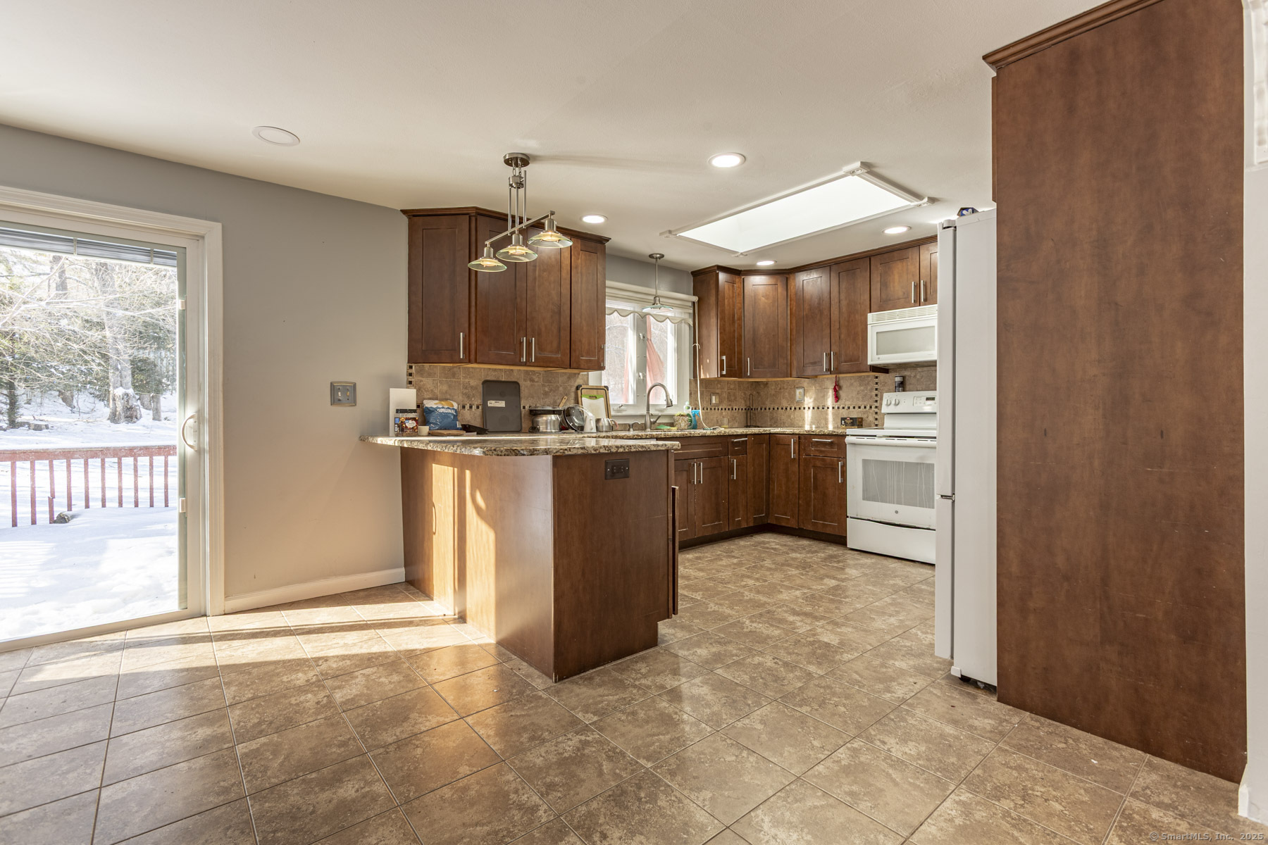 2050 Hartford Turnpike, North Haven, Connecticut image 15