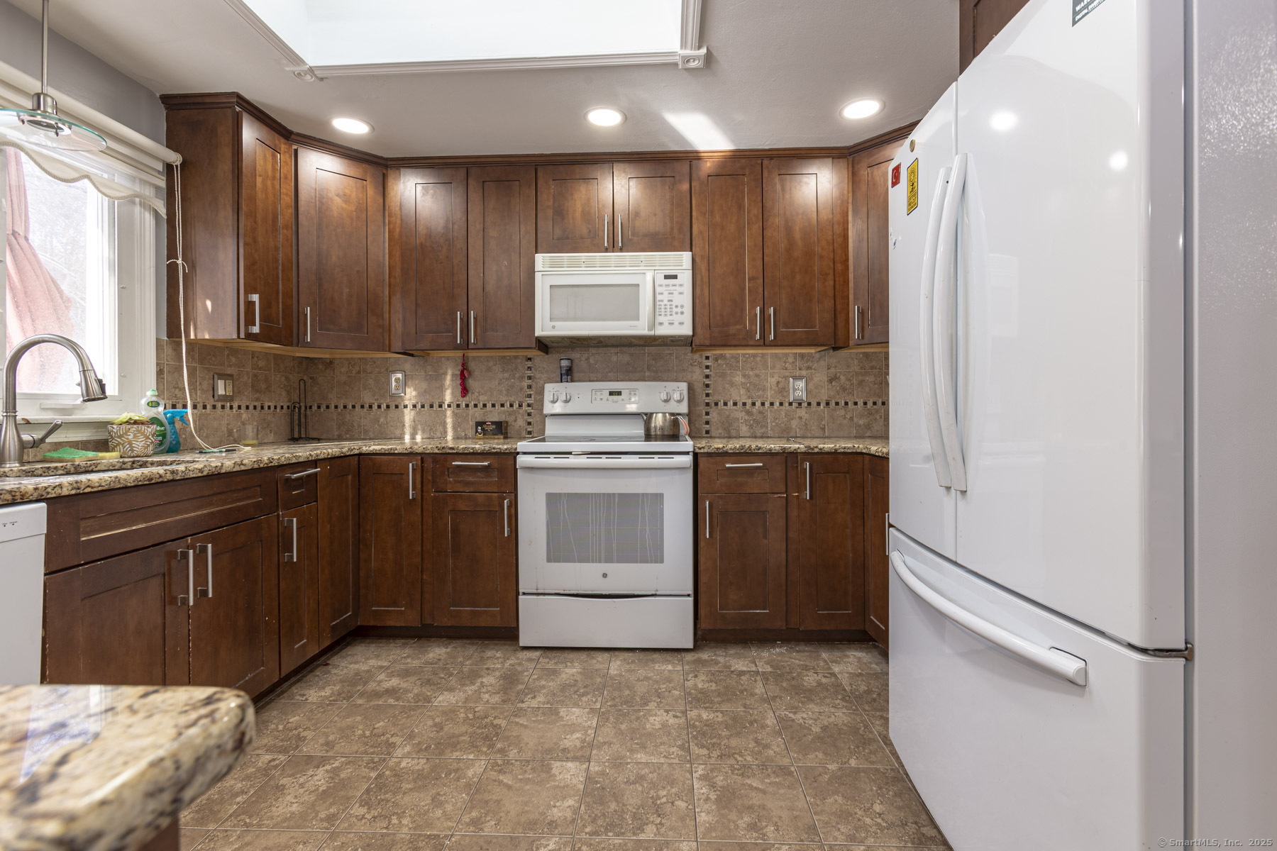 2050 Hartford Turnpike, North Haven, Connecticut image 14