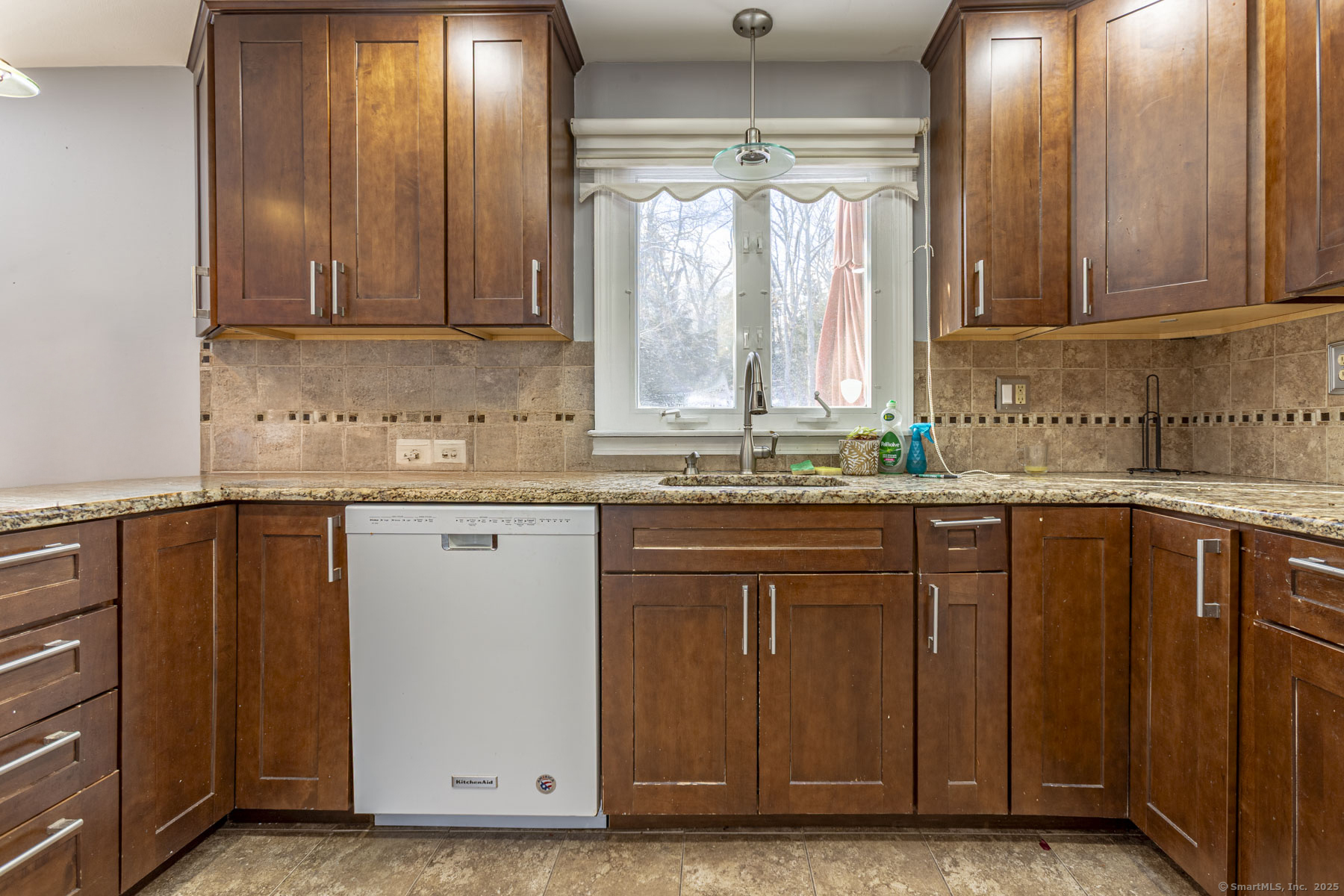 2050 Hartford Turnpike, North Haven, Connecticut image 12