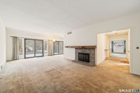 Tiny photo for 411 Heritage Village #B, Southbury, CT 06488 (MLS # 24155104)