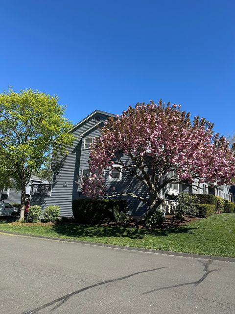 Tiny photo for 26 Fawn Ridge Lane #26, Wilton, CT 06897 (MLS # 24134370)