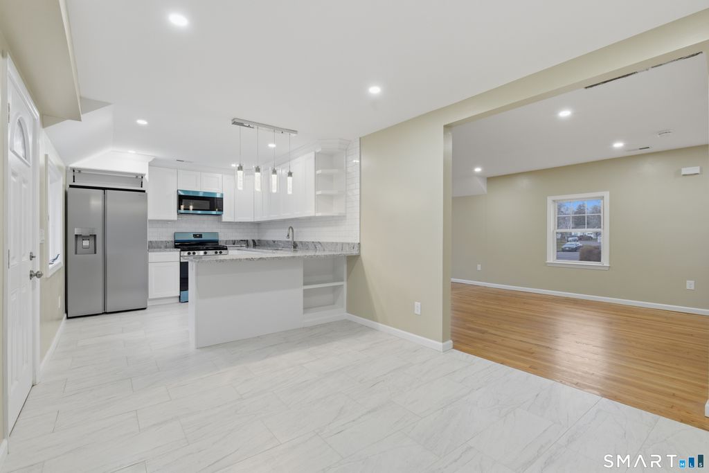 Photo of 26 Crescent Drive, Danbury, CT 06810 (MLS # 24145765)