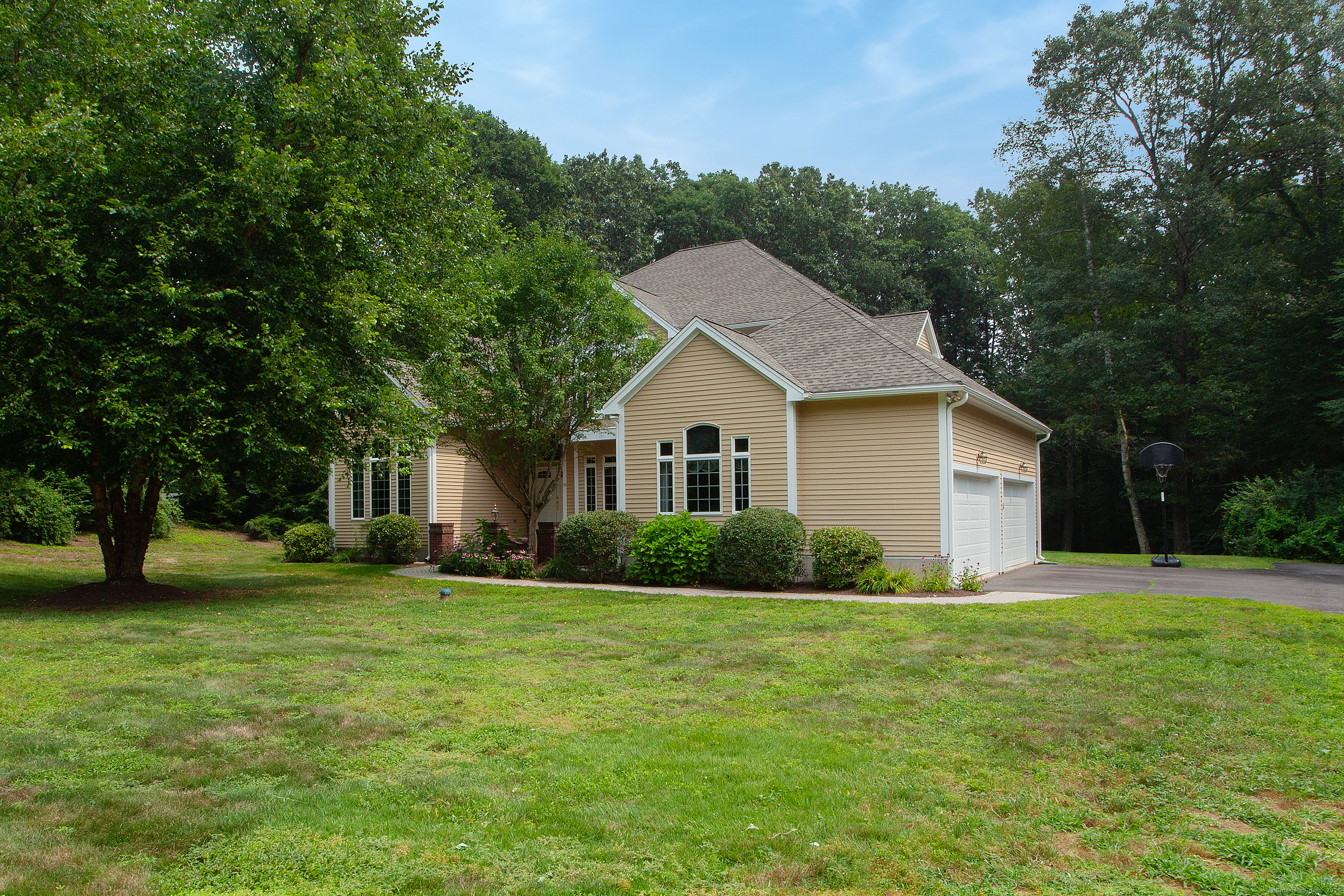 35 Silver Brook Lane