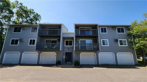 Condo For Sale - 74 Buddington Road #6<br/> Groton, CT 06340
