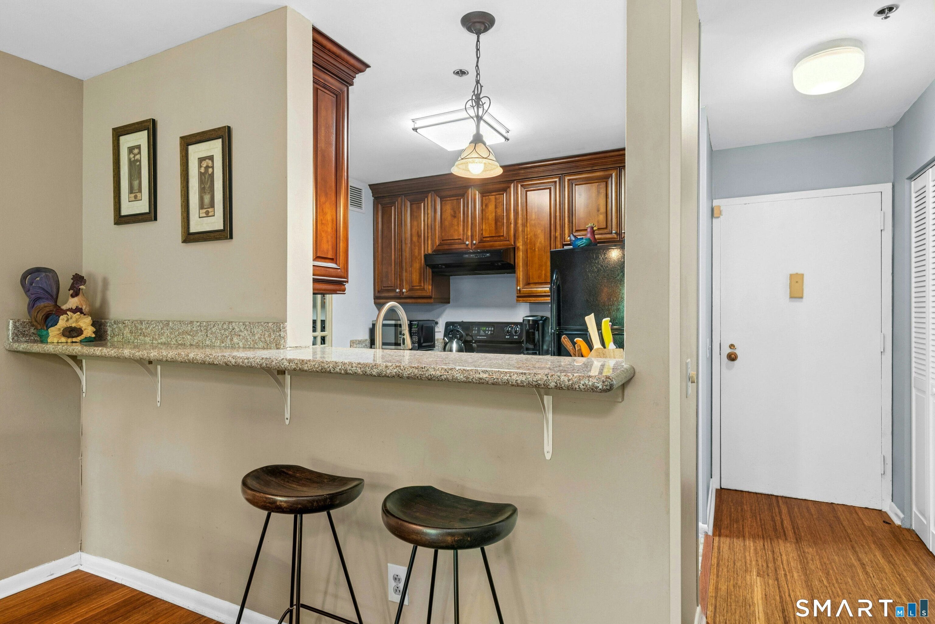 970 Hope Street 3D