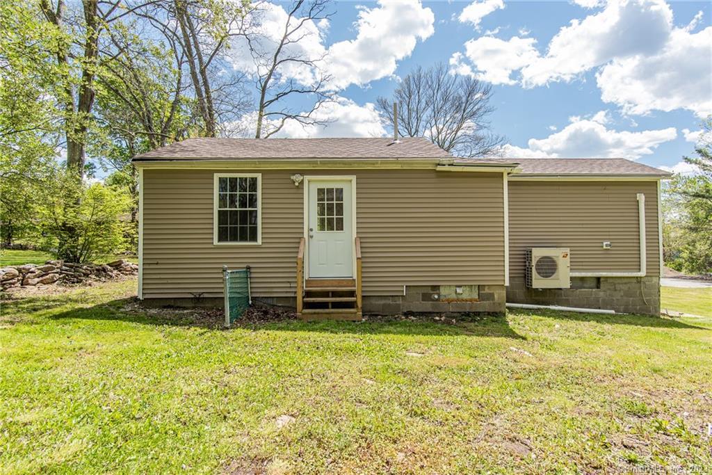 Killingly, Connecticut 06239, United States, 1 Bedroom Bedrooms, ,1 BathroomBathrooms,Residential,Active,183842