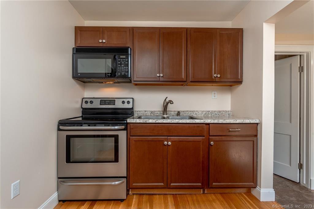 Killingly, Connecticut 06239, United States, 1 Bedroom Bedrooms, ,1 BathroomBathrooms,Residential,Active,183842