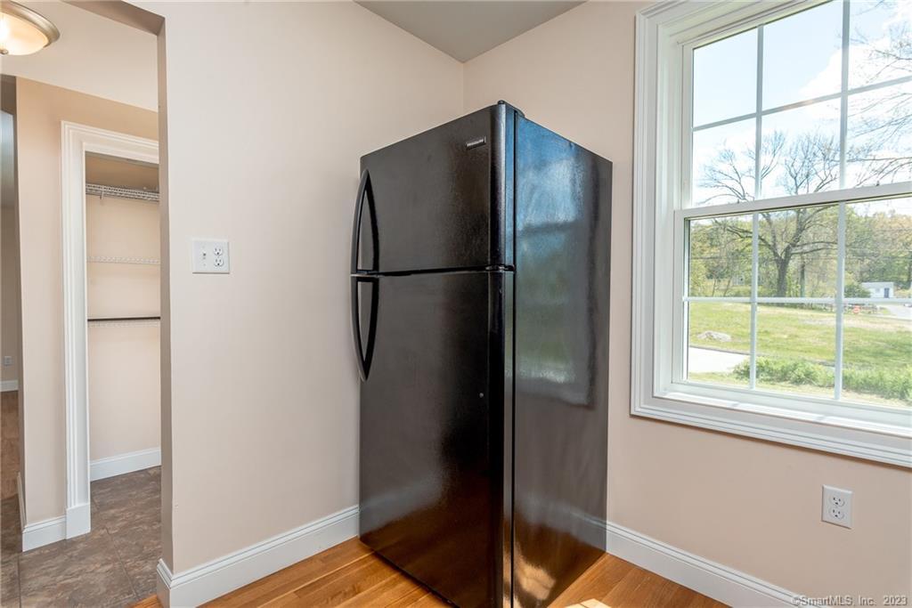 Killingly, Connecticut 06239, United States, 1 Bedroom Bedrooms, ,1 BathroomBathrooms,Residential,Active,183842